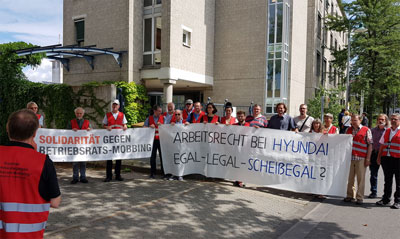 Protest gegen Hyundai vor dem Arbeitsgericht Darmstadt, 08. August 2019 (Foto: Privat)