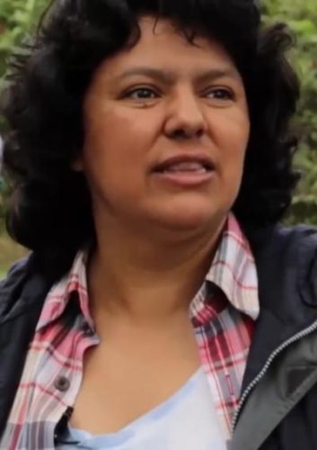 Berta Isabel Cáceres Flores (1973–2016), honduranische Menschenrechts- und Umweltaktivistin. Sie wurde am 3. März 2016 ermordet (Foto: UN Environment - ONU Brasil - https://vimeo.com/214055225, CC BY 3.0.)