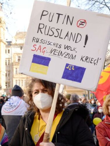 Kundgebung gegen den Ukraine-Krieg in Mannheim, 15.02.2022. (Foto: helmut-roos@web.de.)