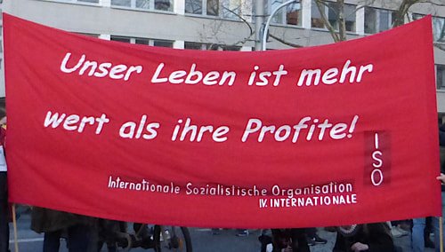 ISO-Transparent auf der Antikriegsdemo am 5. März 2022 in Mannheim. (Foto: Avanti².)