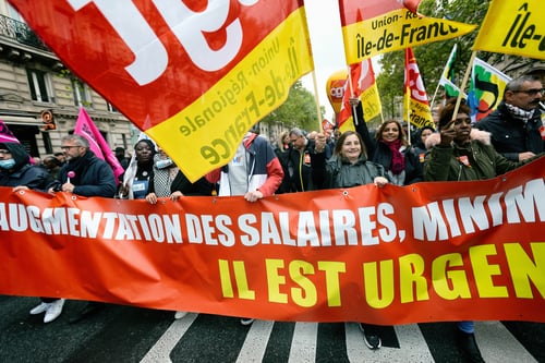 Gewerkschaftsdemo für höhere Löhne am 29. September 2022 in Paris. (Foto: Martin Noda / Hans Lucas.)