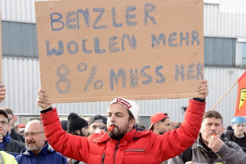 IGM-Warnstreik beim Benz in Mannheim, 4. November 2022. (Foto: helmut-roos@web.de.)