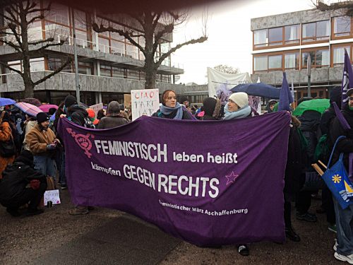 Demo gegen § 218 in Karlsruhe, 7. Dezember 2024. (Foto: Privat.)