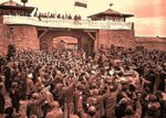 Befreiung des KZ Mauthausen in Österreich, 6. Mai 1945. (Foto: Gemeinfrei. Bildbearbeitung: Avanti².)