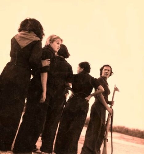 Milizkämpferinnen in Spanien, 1936. (Foto: Gerda Taro (gemeinfrei.))